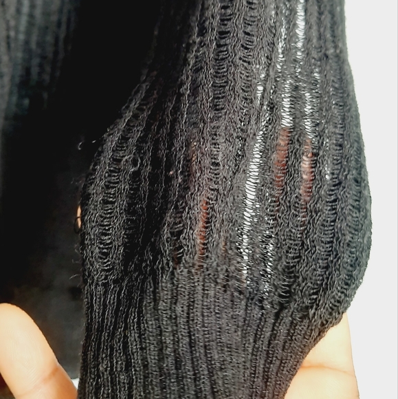 Strechable Black Shrug - Picture 5 of 6